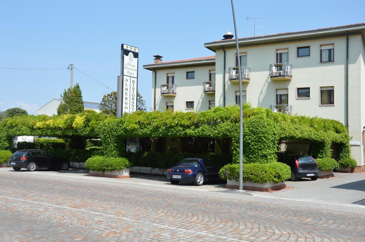 Albergo Ristorante Papa ペスキエーラ・デル・ガルダ エクステリア 写真